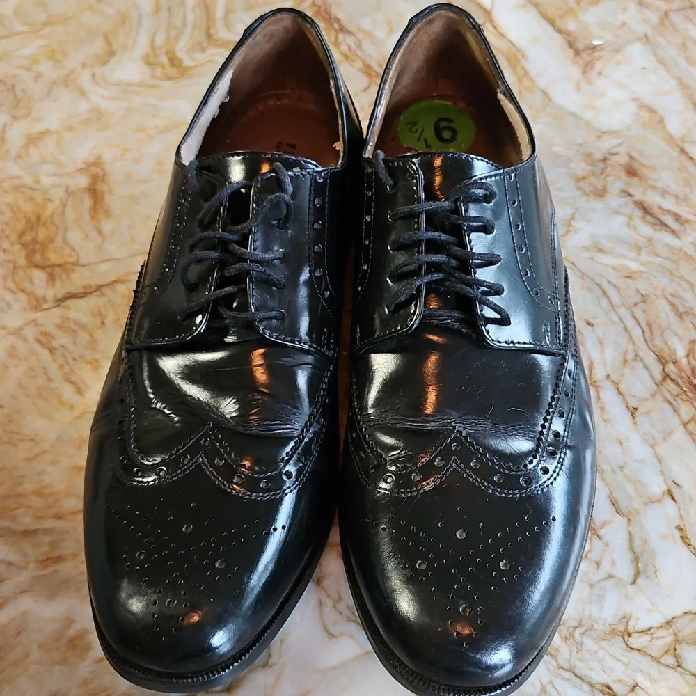 Florsheim Black Leather Wingtip Oxford Shoes - Size 9.5